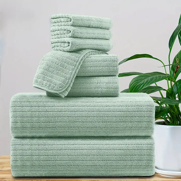 Luxury 8-Piece Towel Set – 4 Washcloths, 2 Face Towels & 2 Bath Towels, Soft, Absorbent & Quick-Drying | NaturalBuiltHome