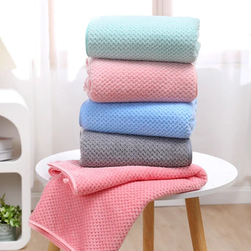 Luxury Coral Velvet Bath Towel – Soft, Quick-Dry & Ultra Absorbent Microfiber Bathroom Towel 70x140cm | NaturalBuiltHome