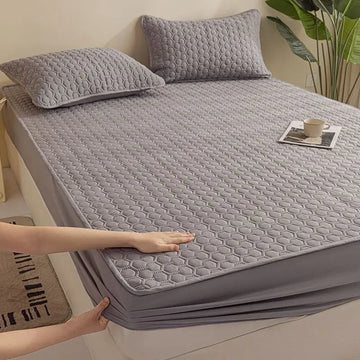 3D Air Fabric Thick Mattress Cover Solid Color Quilted Mattress Protector Soft and Breathable Fitted Bed Sheet ( No Pillowcas )