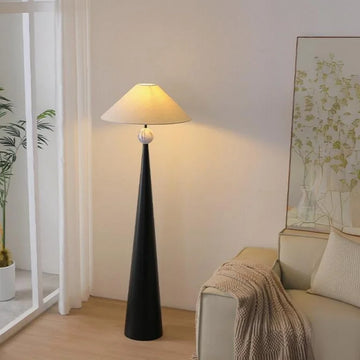French Medieval Fabric Walnut Floor Lamp Bedroom Bedside Lamp Living Room Sofa Side Lamp Decorative Light Apartment LED Lighting