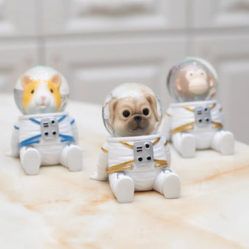 Astronaut Cartoon Shine Crystal Ball Figurine Toy Desktop Ornaments Resin Spaceman Party Funny Birthday Gift Desk Shelf Decor 