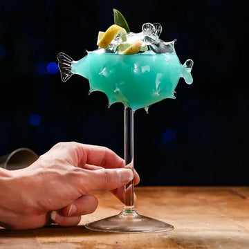 Creative Porcupine Fish Shape Cocktail Glass Diodon nicthemerus Shape Goblet Glass
