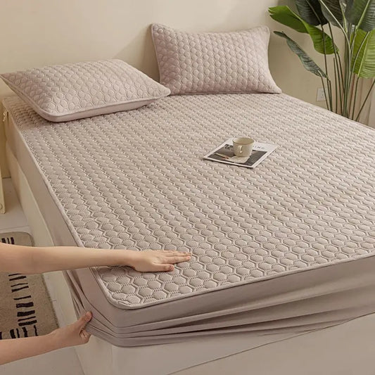 3D Air Fabric Thick Mattress Cover Solid Color Quilted Mattress Protector Soft and Breathable Fitted Bed Sheet ( No Pillowcas )