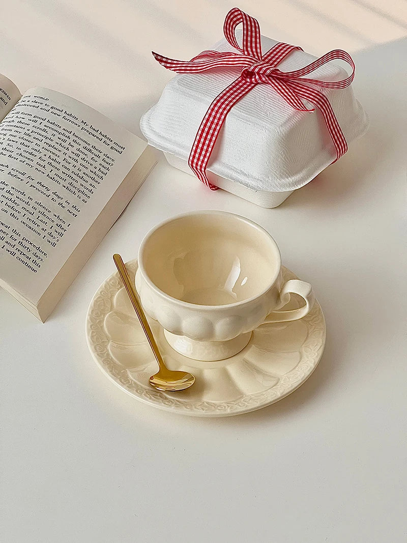 Dish Exquisite Cup And Plate Female High Beauty Afternoon Tea mugs Ceramic Solid Coffee Cup Saucer Set Home Use Tableware