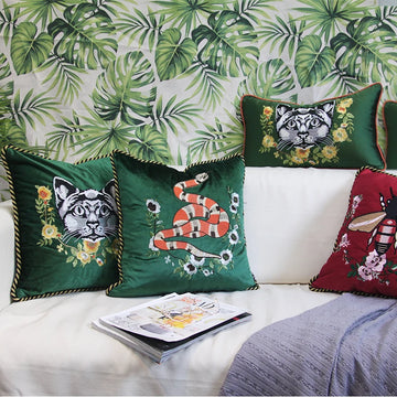 Household Luxury Velvet Embroidery Pillow Covers, Lovely Cat Couch Cushion Cover, Tassels Throw Pillowcase Cover, Square
