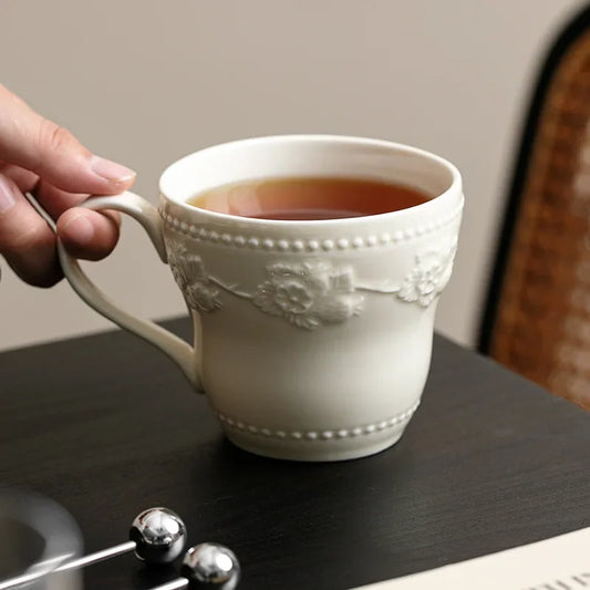 Embossed ceramic water cups, mugs, coffee and restaurant drink cups, high-end and light luxury household drinking utensils