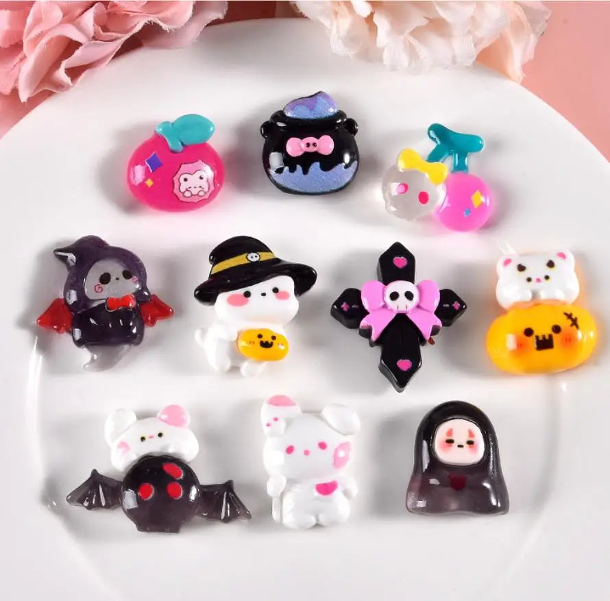 Wholesale Halloween Flatback Resin Charms Cabochon Kawaii Cartoon DIY Scrapbooking Hair Bows Accessories