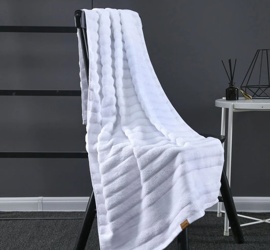 100% Cotton Shower & Bath Towels – Ultra Soft, Quick-Dry & Highly Absorbent for Adults | NaturalBuiltHome