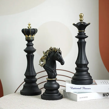 3pcs Resin International Chess Pieces Games Accessories Figurines Retro Home Decor King Queen Knight Sculpture Statue Ornaments