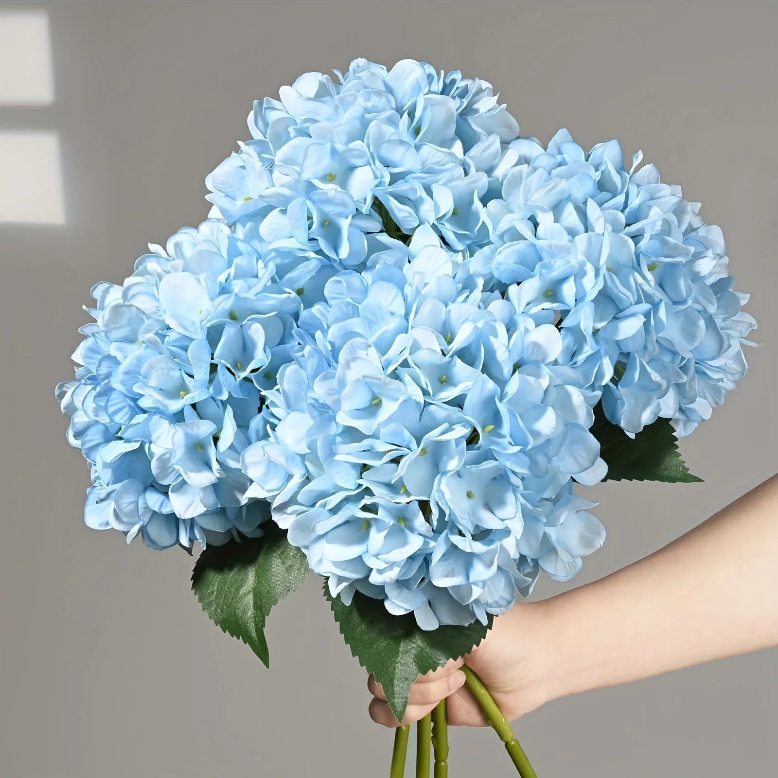 6pcs artificial hydrangeas, lifelike artificial flowers, suitable for wedding, office, family gathering, living room decoration