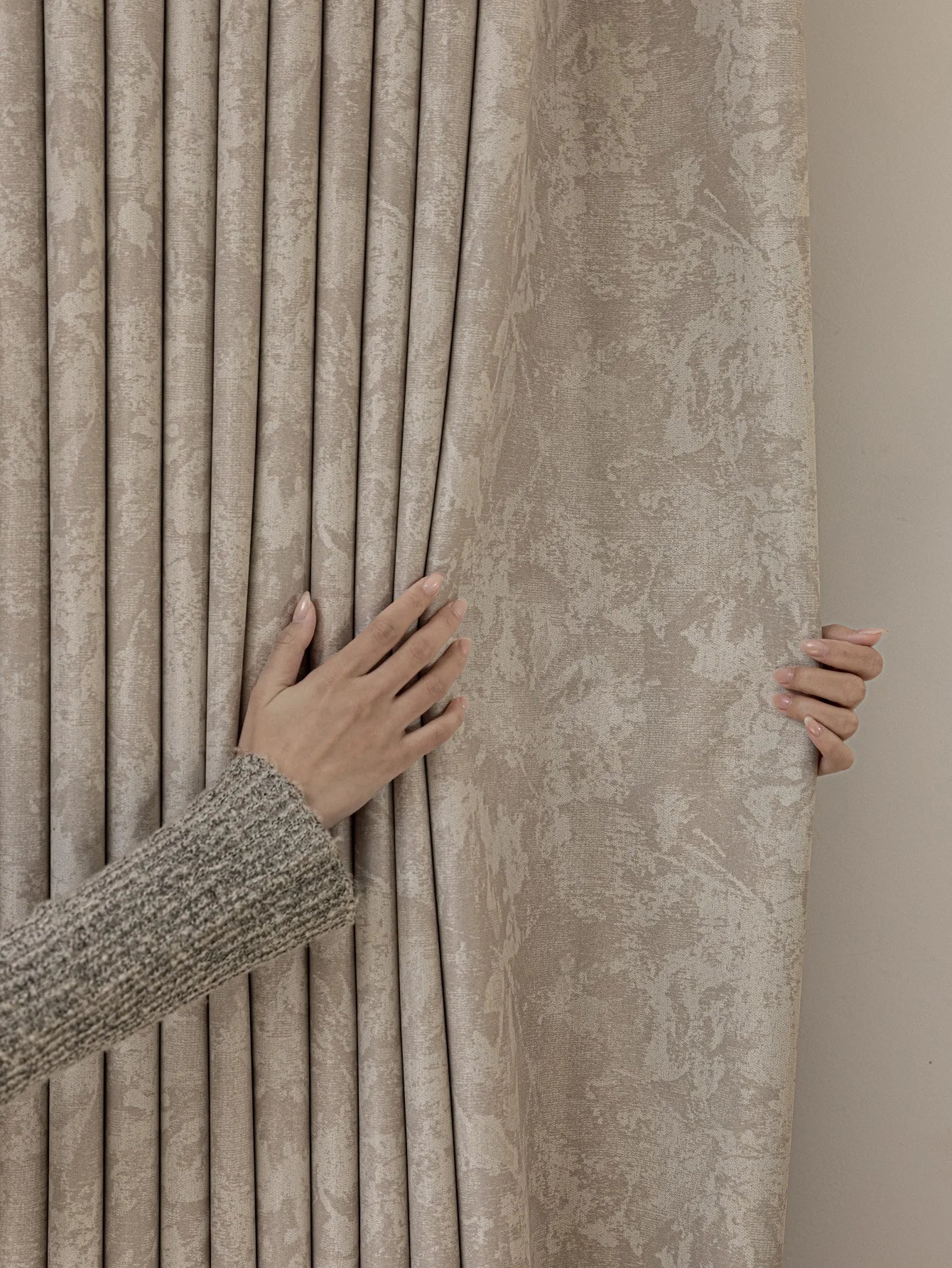 French Medieval Style Jacquard Blackout Woolen Velvet Curtains, Luxurious And Vintage Chenille Custom-made, Suitable For Bedroom