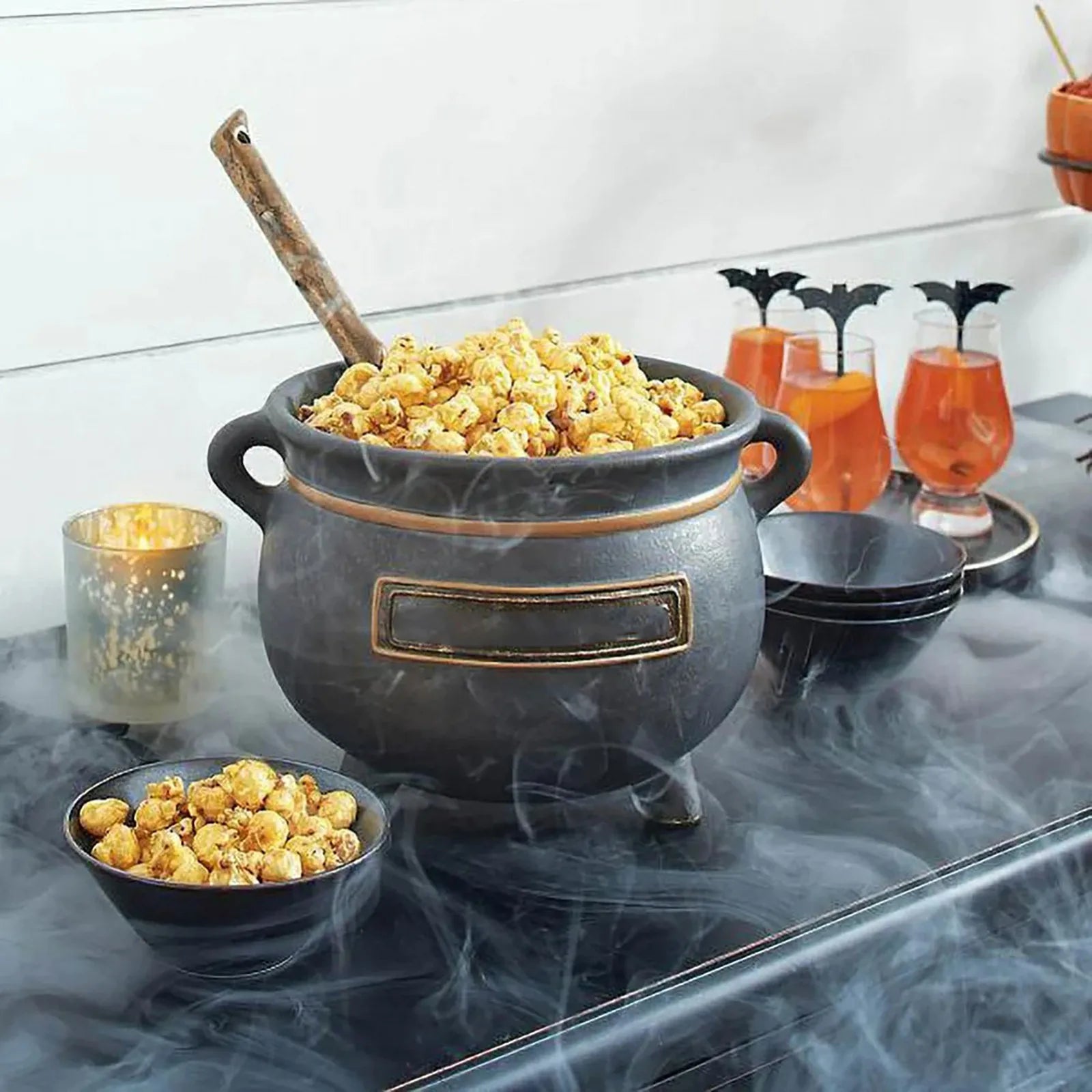 Halloween Party Decoration Witches Cauldron Serving Bowls Resin Candy Bucket for Halloween Party Indoor Outdoor Home Kitchen Dec