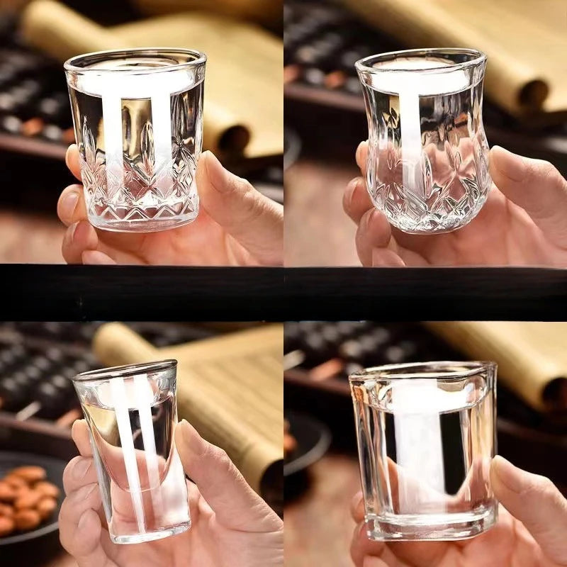 1pcs/6pcs Wine Glass Set Baijiu Cup Set Wine Dispenser Household Small Red Wine Cup Chinese Wine Cup Spirits Glasses Shot Glass