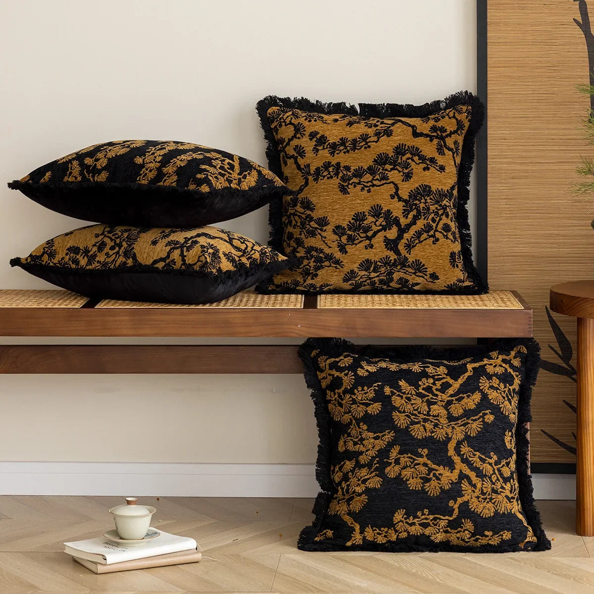 Black Gold Retro Cushion Cover Light Luxury Tassel Edge Pillowcase Wheat Ear Embroidered Bedhead Sofa Pillow Covers Decorative