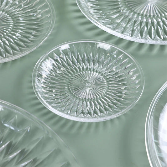 Transparent Fruit Plate for Snacks And Candies Clear Plastic Fruit Tray for Home And Kitchen