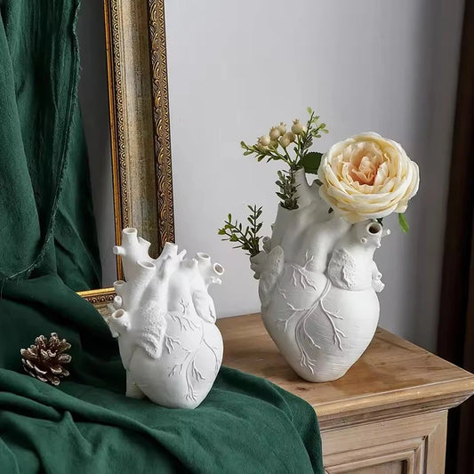 Simulation Heart Vase Flowerpot Resin Ornament Arts And Crafts Originality Home Desktop Flower Arrangement Decoration Gift