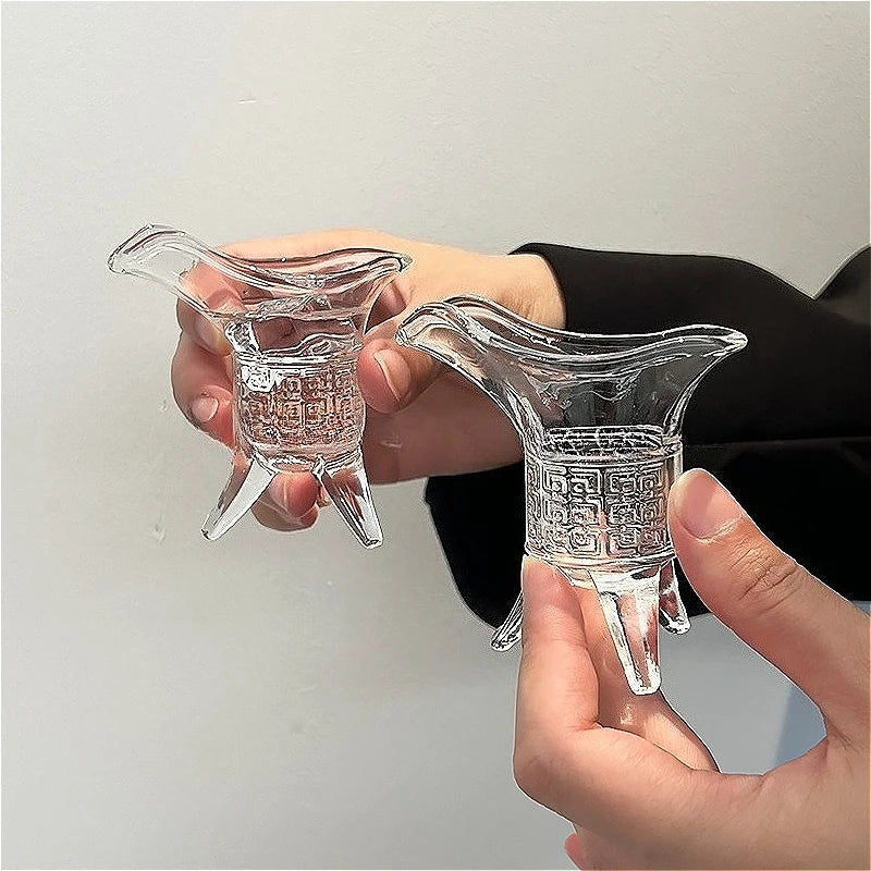 6pcs Sets Chinese Style Wine Glass 10ml/20ml/30ml Ancient Imperial Wine Glass Three Legged Glass Cup Party Creative Spirits Cup